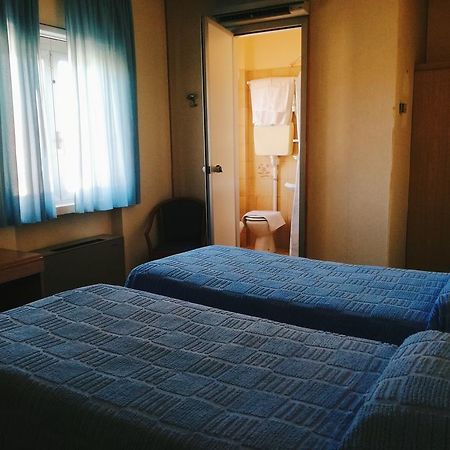 Hotel Astoria Алтопасчио Экстерьер фото