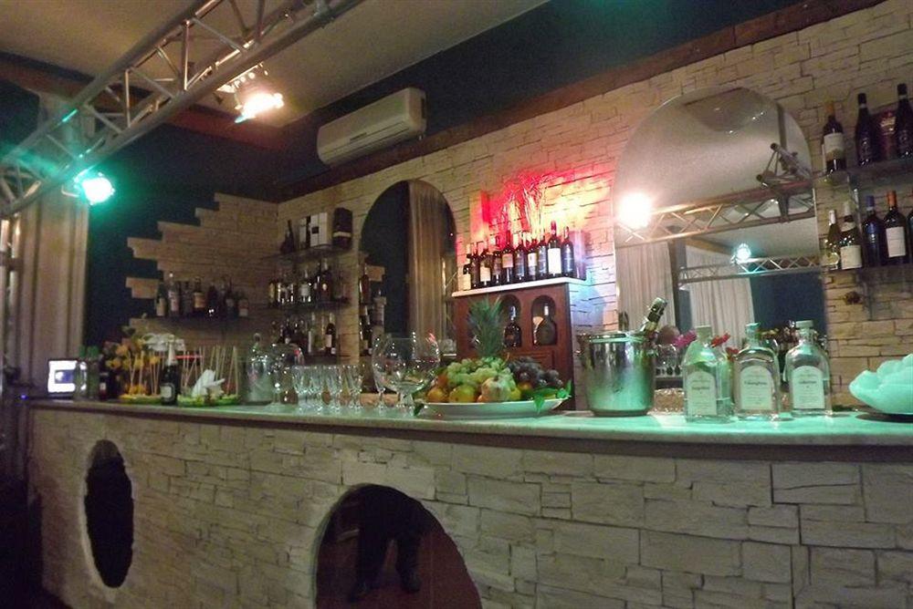 Hotel Astoria Алтопасчио Экстерьер фото