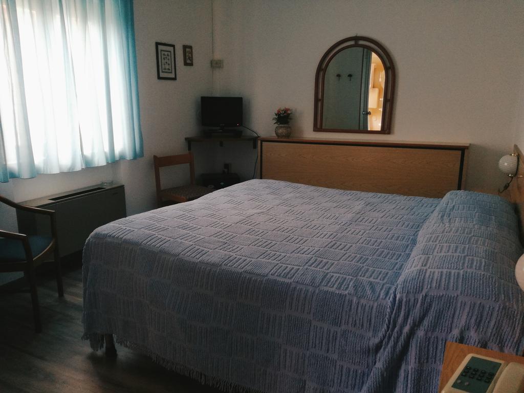 Hotel Astoria Алтопасчио Экстерьер фото