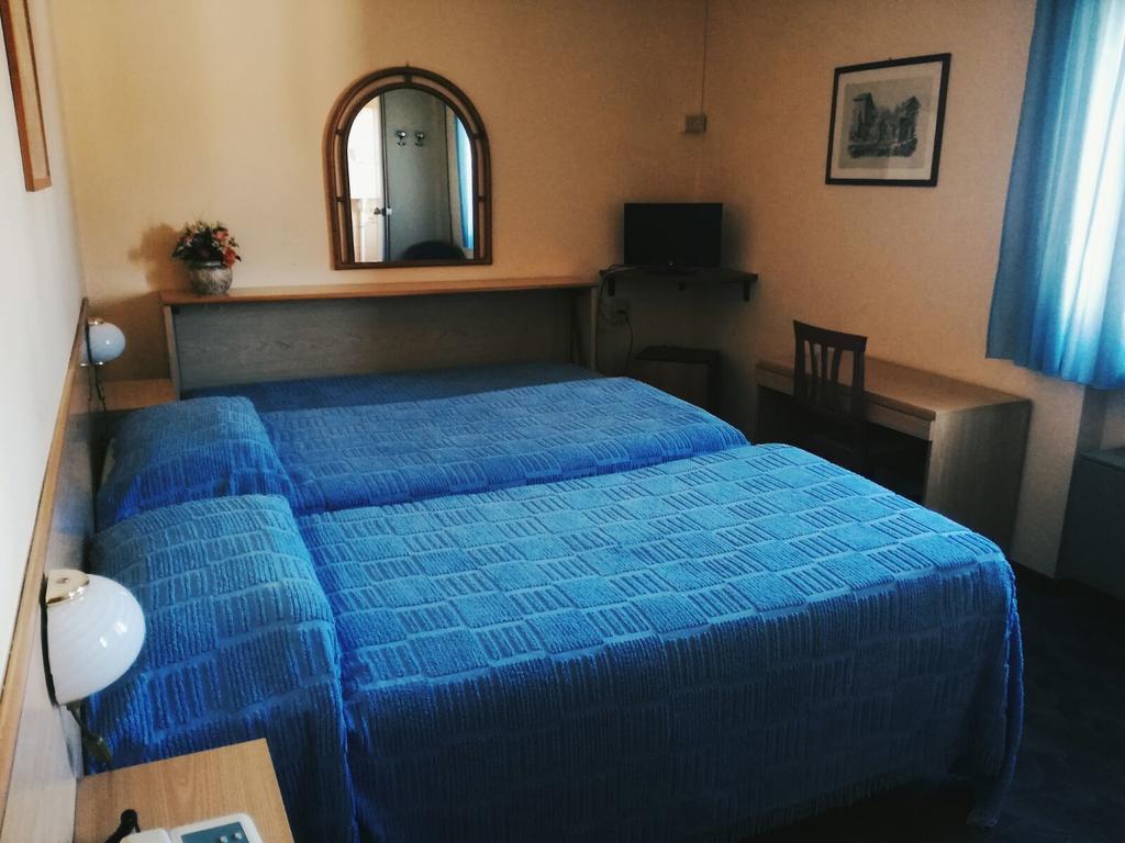 Hotel Astoria Алтопасчио Экстерьер фото